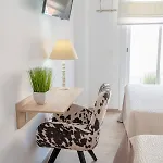 Petit Congress Guest house